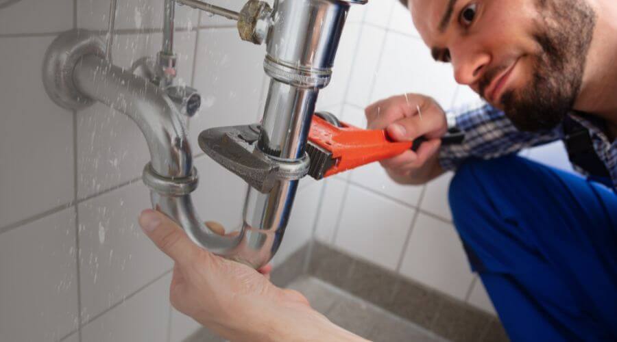 Professional same day plumber services in Hebron, IL