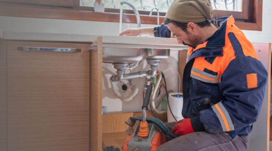Professional same day plumber in Hebron, IL